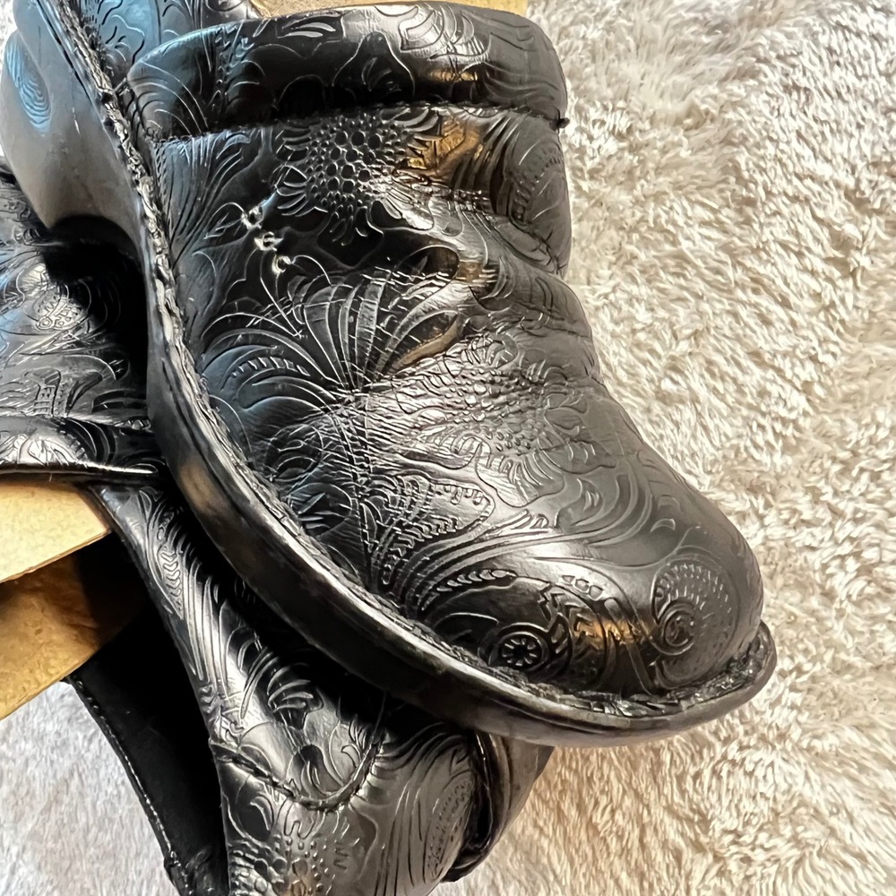 BOC Black Embossed‎ Leather Clogs Comfort Slip On Shoes